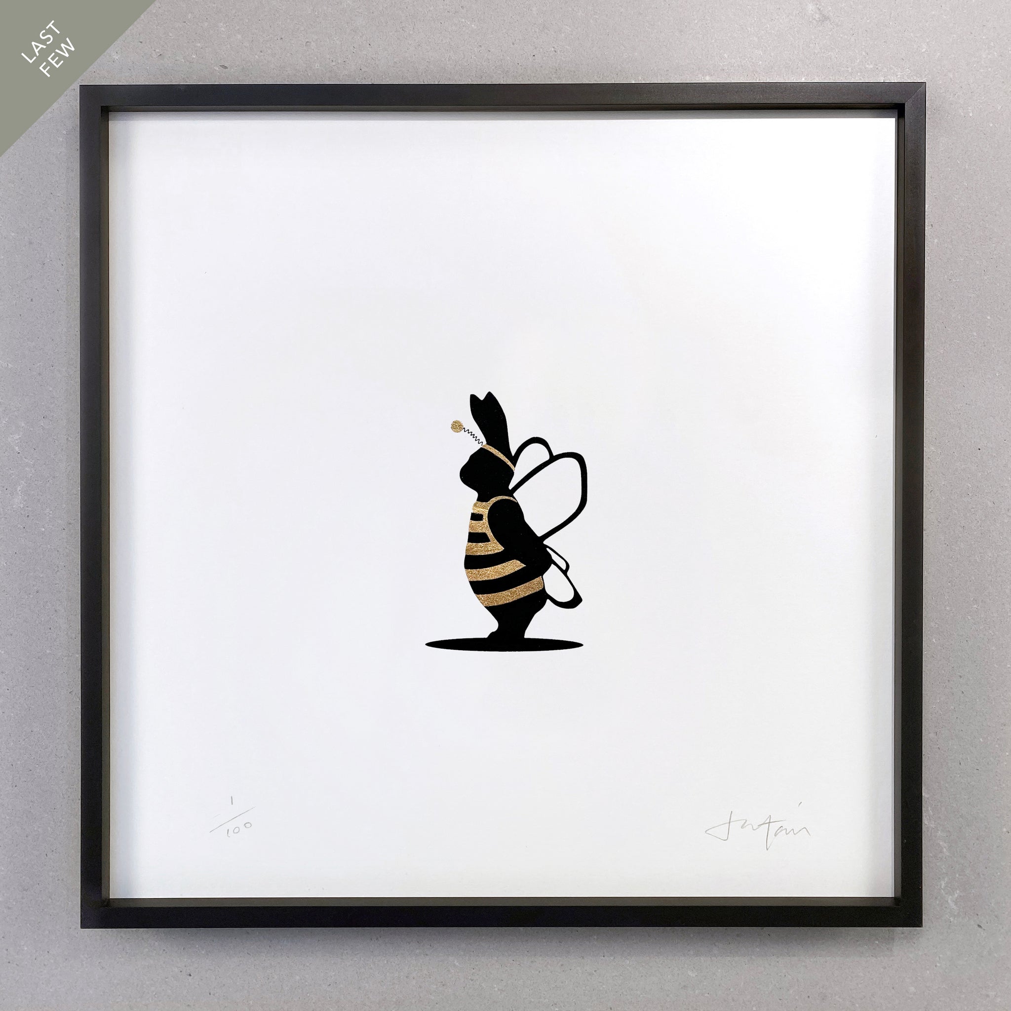 24ct Gold Bee Rabbit Print